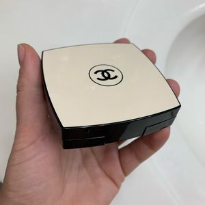 Chanel Les Beiges Healthy Glow Sheer Color #10